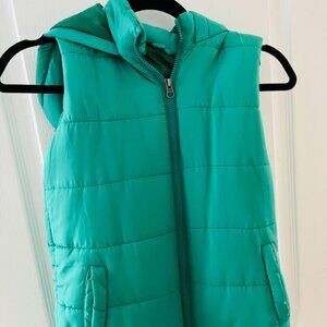 Green Sleeveless Puffer with a Hood